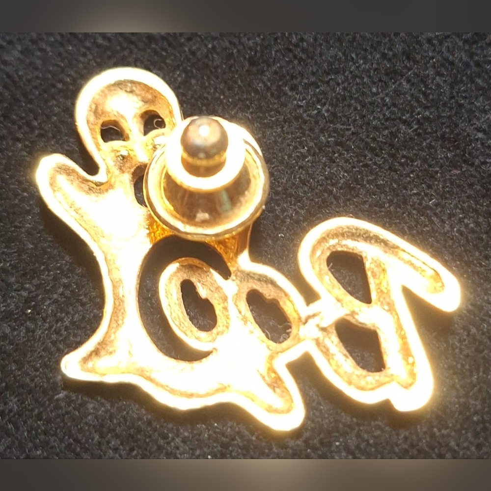 Goldtone Ghost 'Boo' Pin - Picture 2 of 2